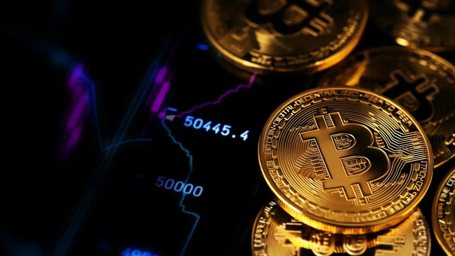 Bitcoin forms a risky head-and-shoulders pattern, points to a $44,000 target